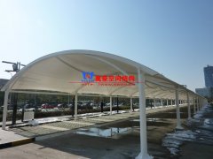膜結(jié)構(gòu)車(chē)棚在冬季施工應(yīng)該采取哪些措施？